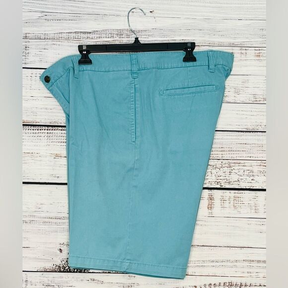 Men’s It’s 5 O’Clock Somewhere Men’s Cotton Shorts - Picture 2 of 8